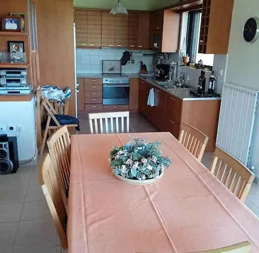 σπίτι στη εξοχή * Neon Roino