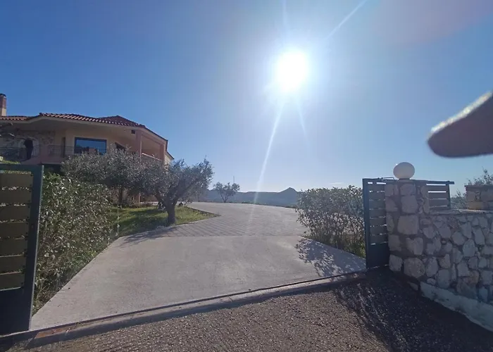 Ferienhaus σπίτι στη εξοχή Neon Roino